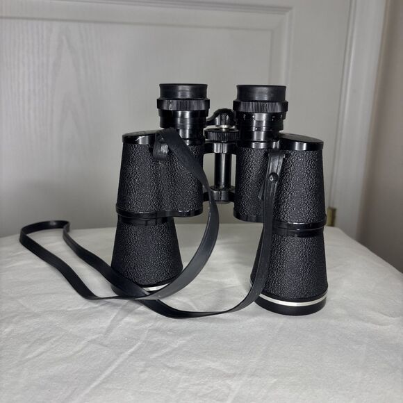Vintage Selsi Light Weight Binocular 10x50 Wide Angle 367 feet at 1000 yards - Picture 1 of 7